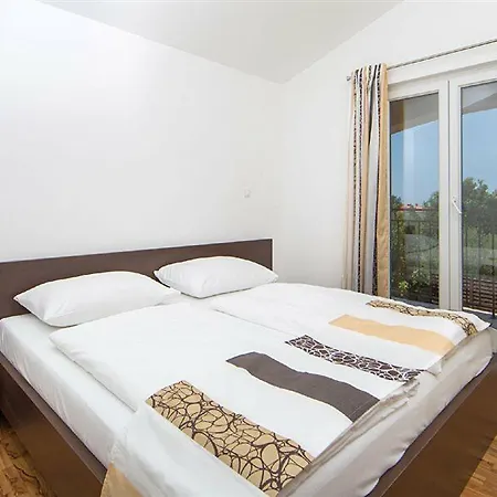 Apartment Jana *